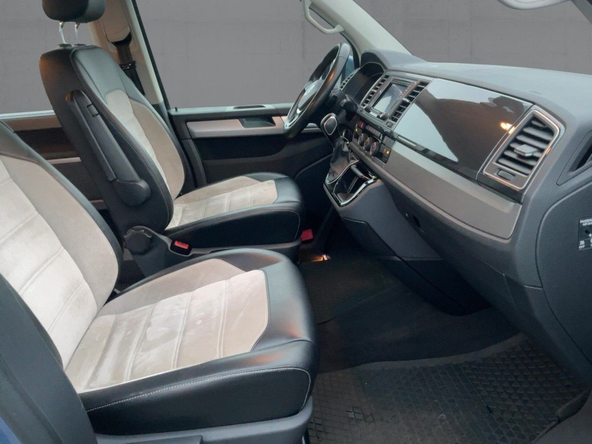 Volkswagen T6 Multivan Comfortline