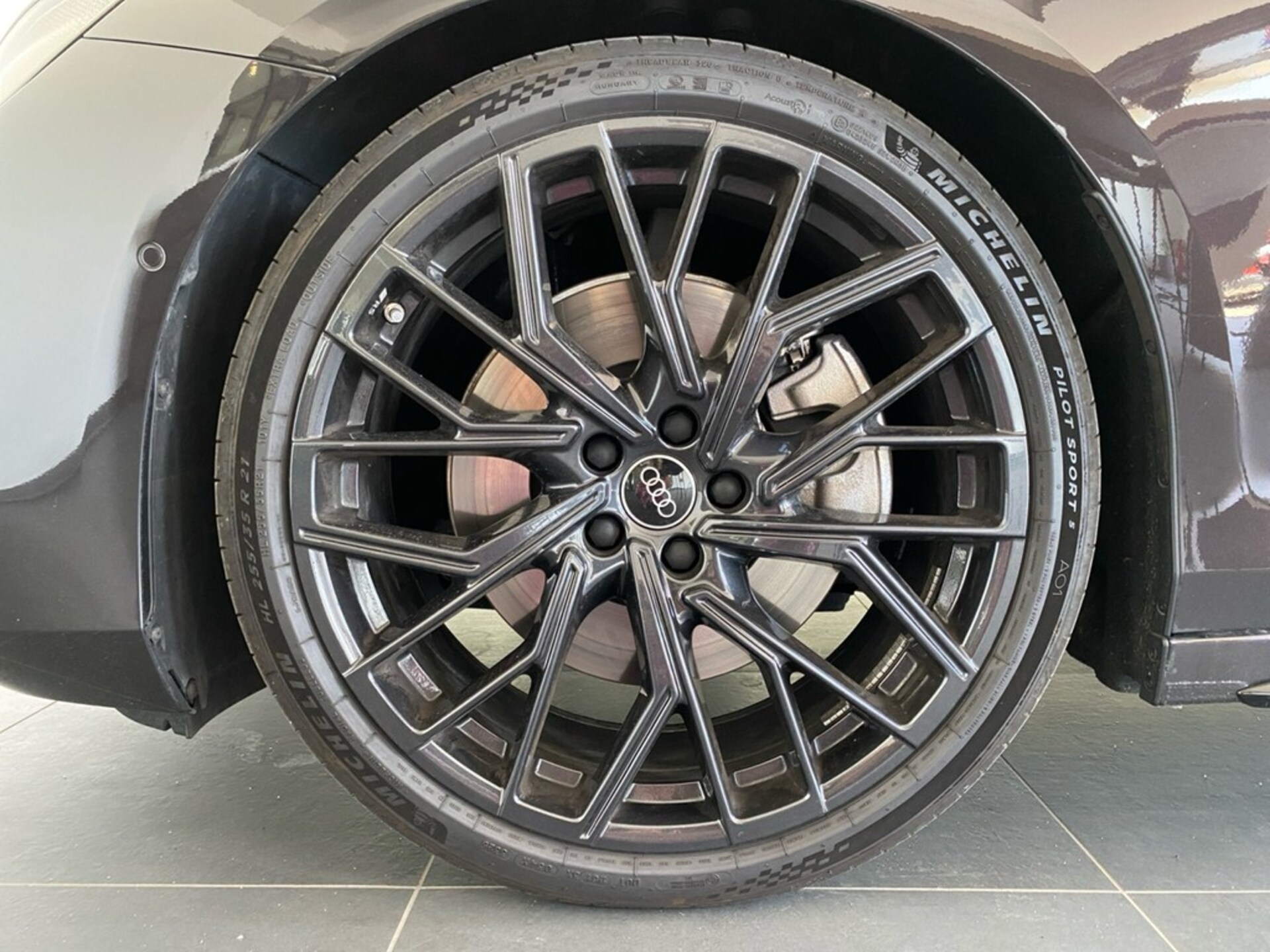 Audi A6 Avant edition one