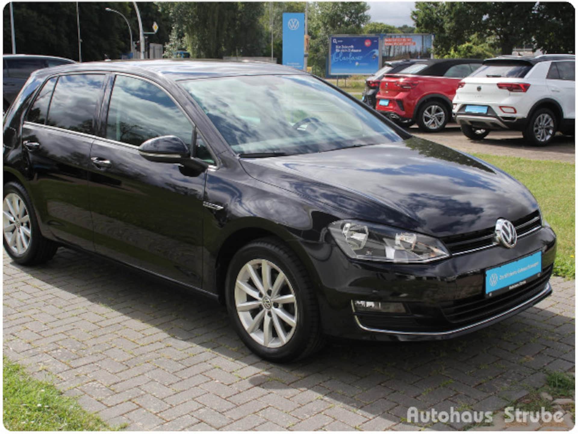 Volkswagen Golf LOUNGE