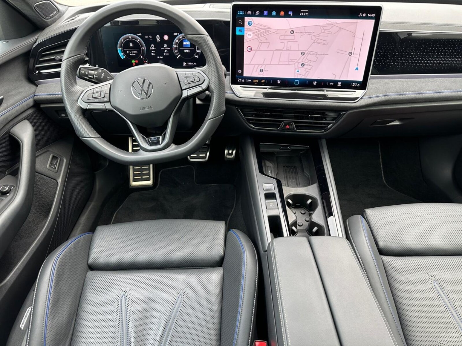 Volkswagen Passat – Bild 12