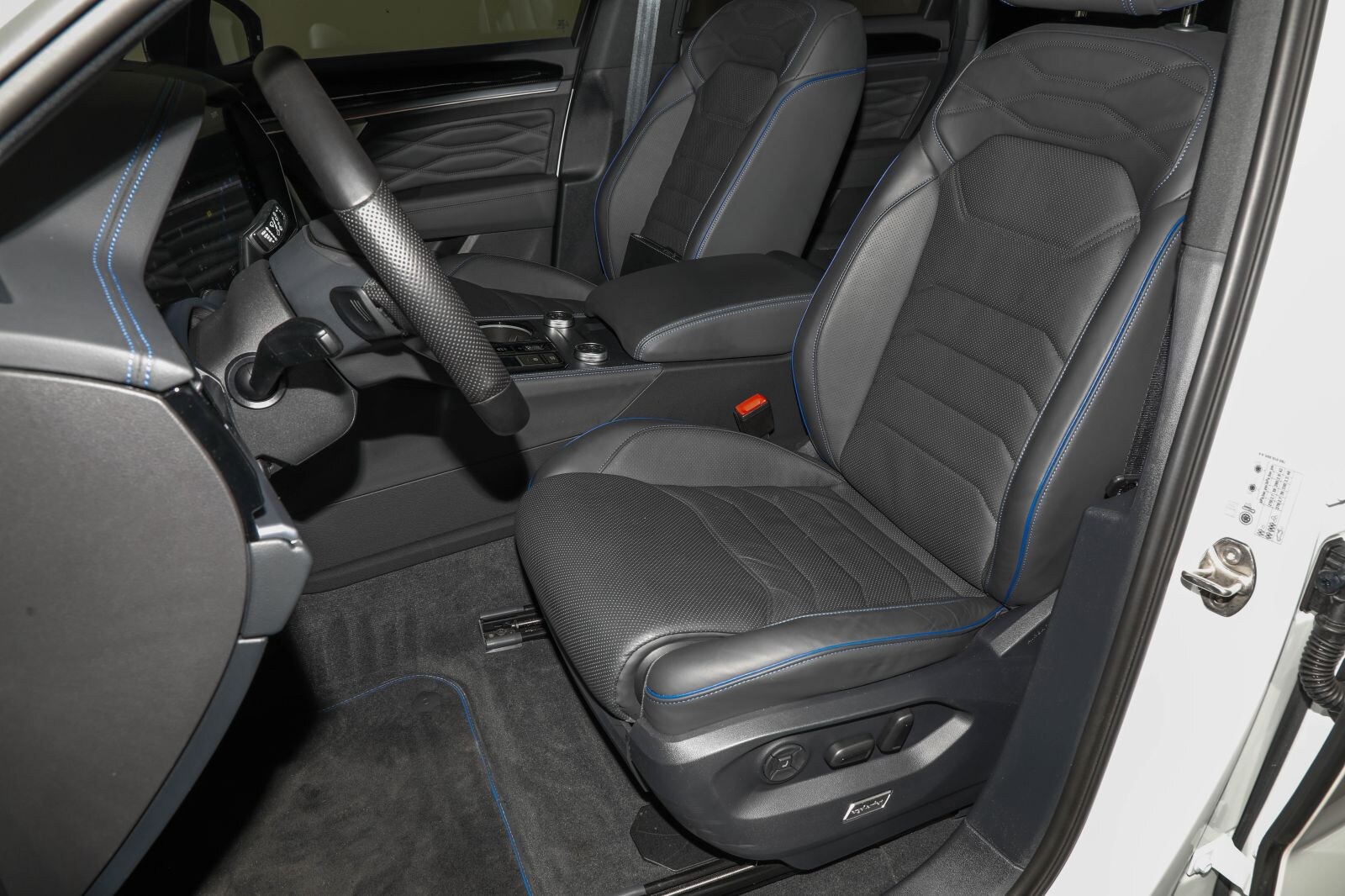 Volkswagen Touareg – Bild 19