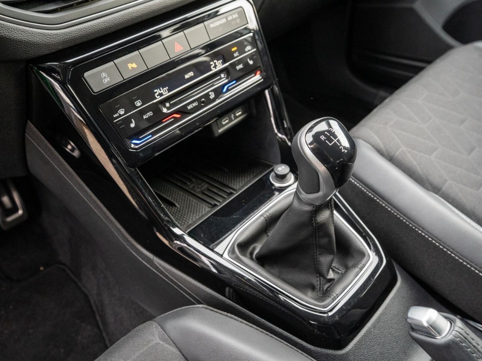 Volkswagen T-Cross – Bild 16