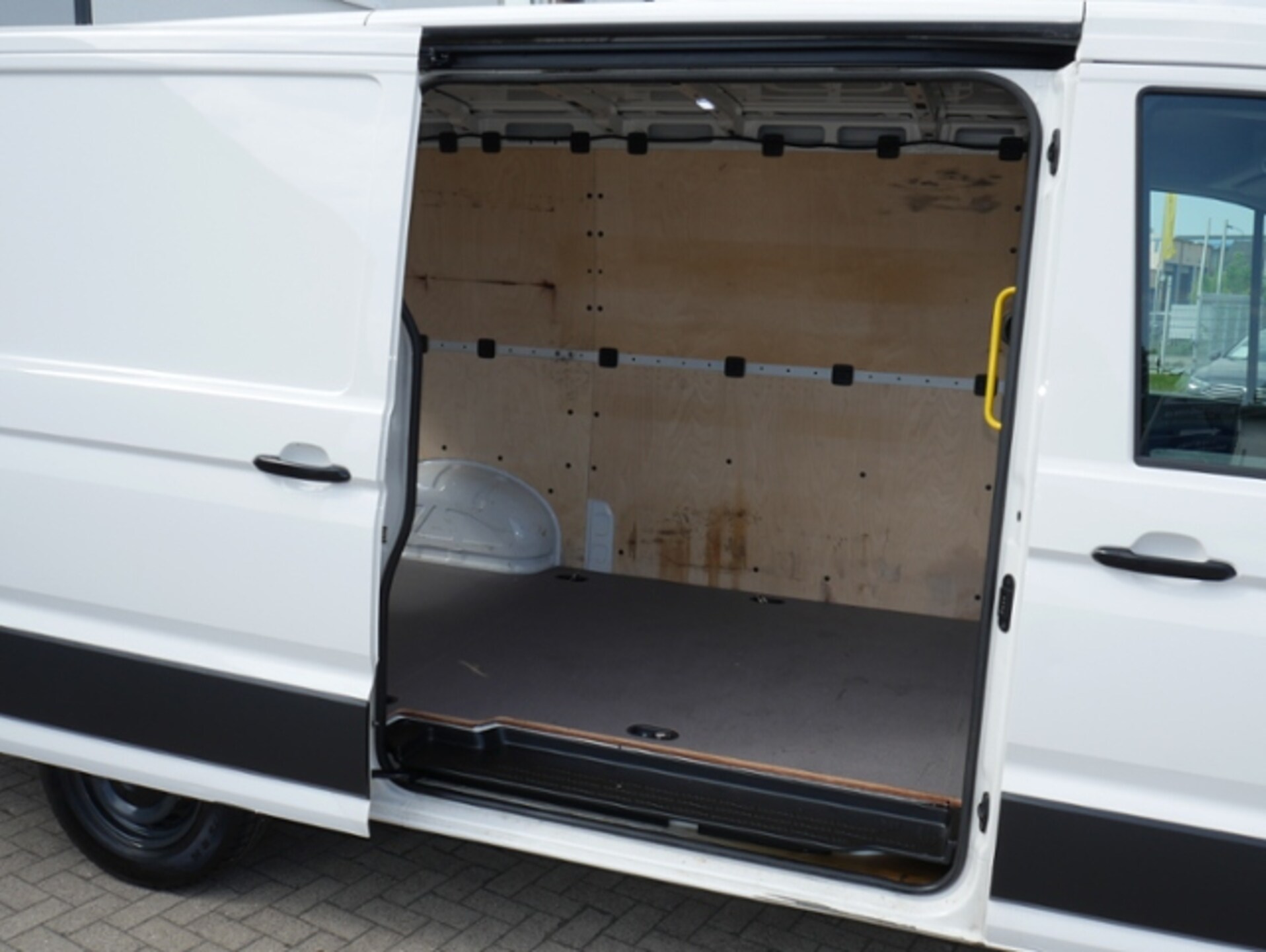 Volkswagen Crafter Kasten mittlerer Radstand