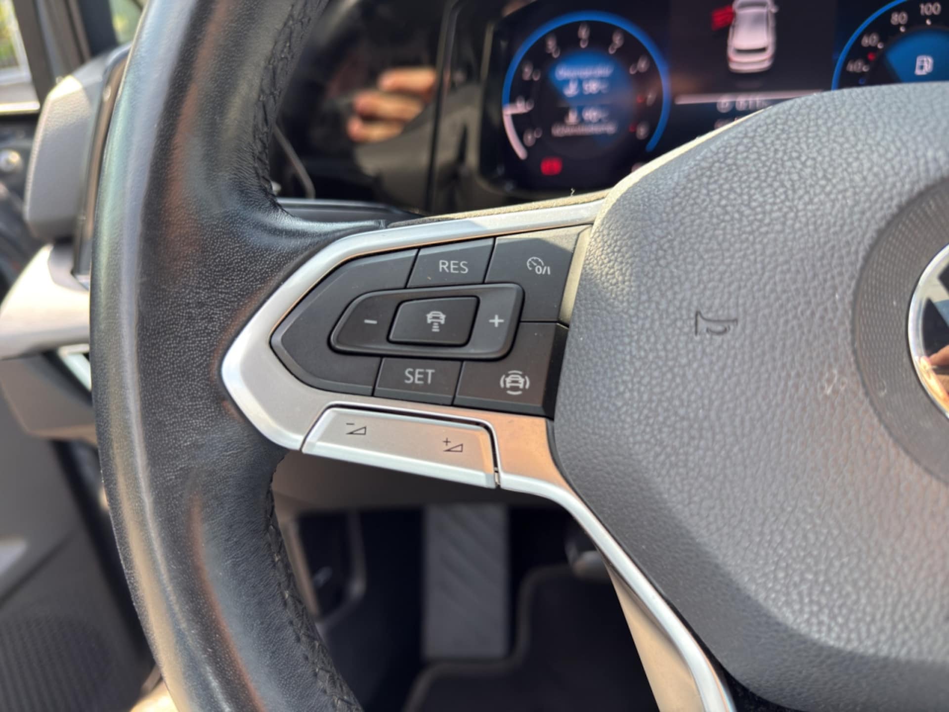 Volkswagen Golf Style