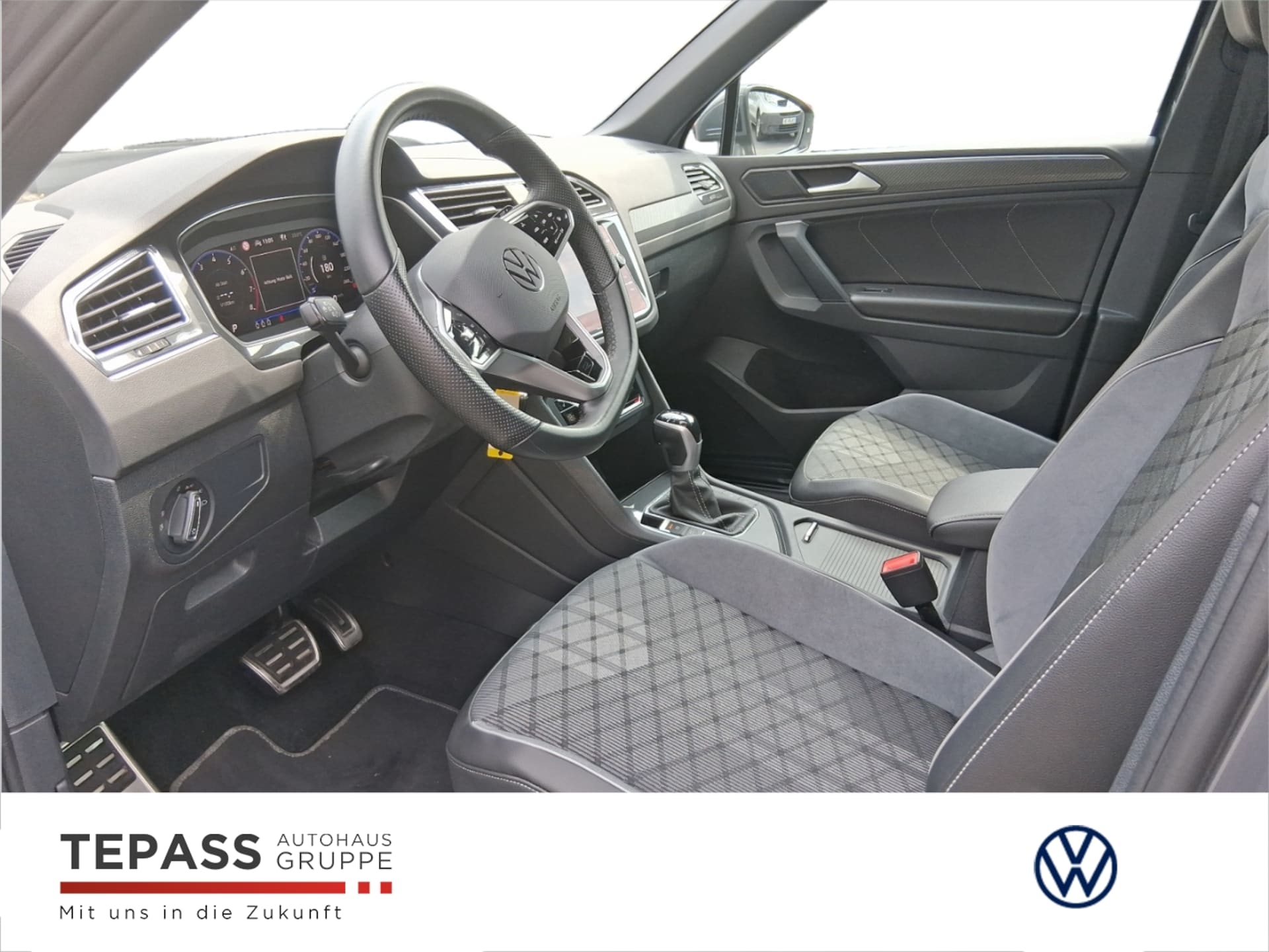 Volkswagen Tiguan R-Line