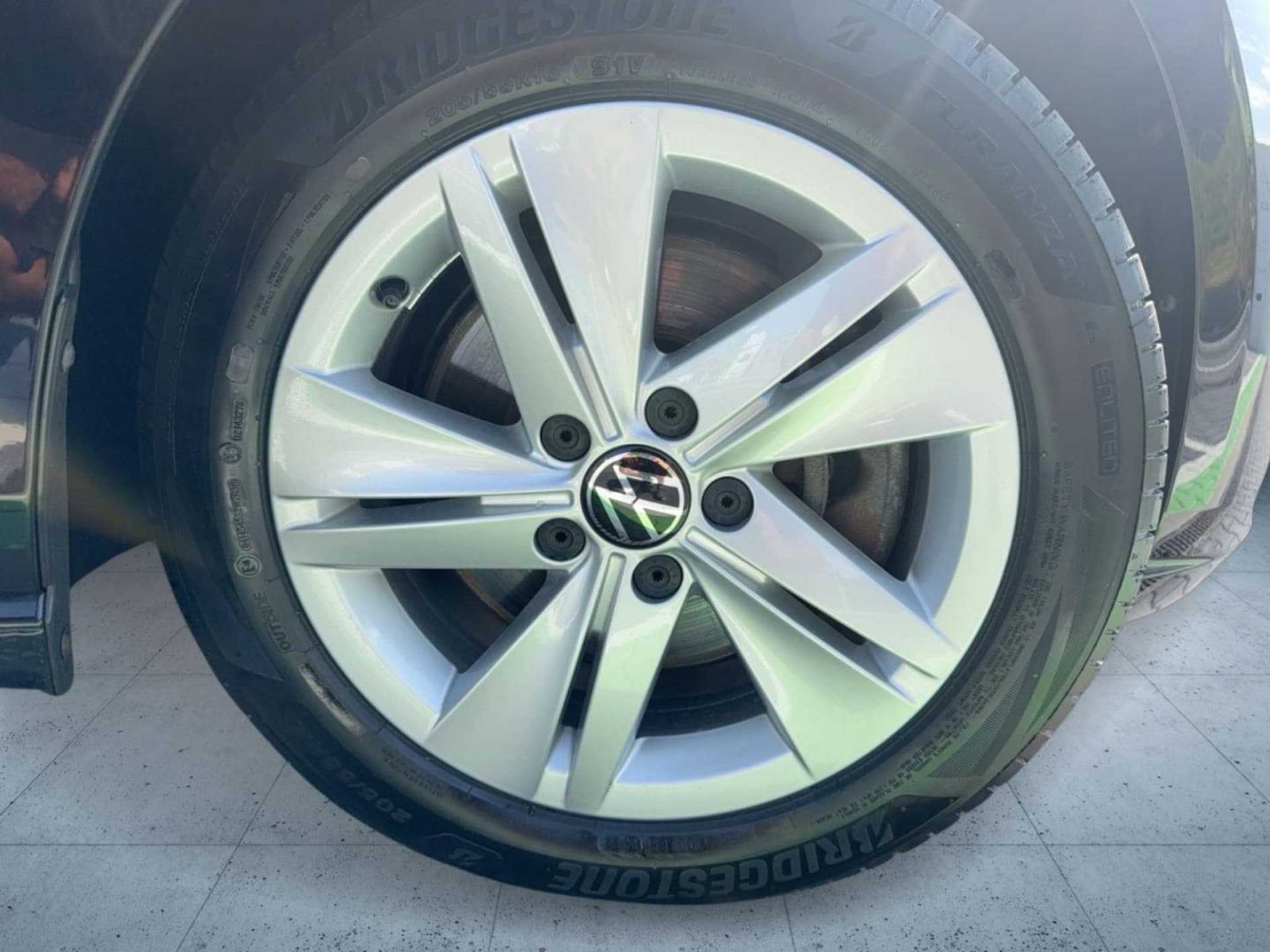 Volkswagen Golf Variant Life