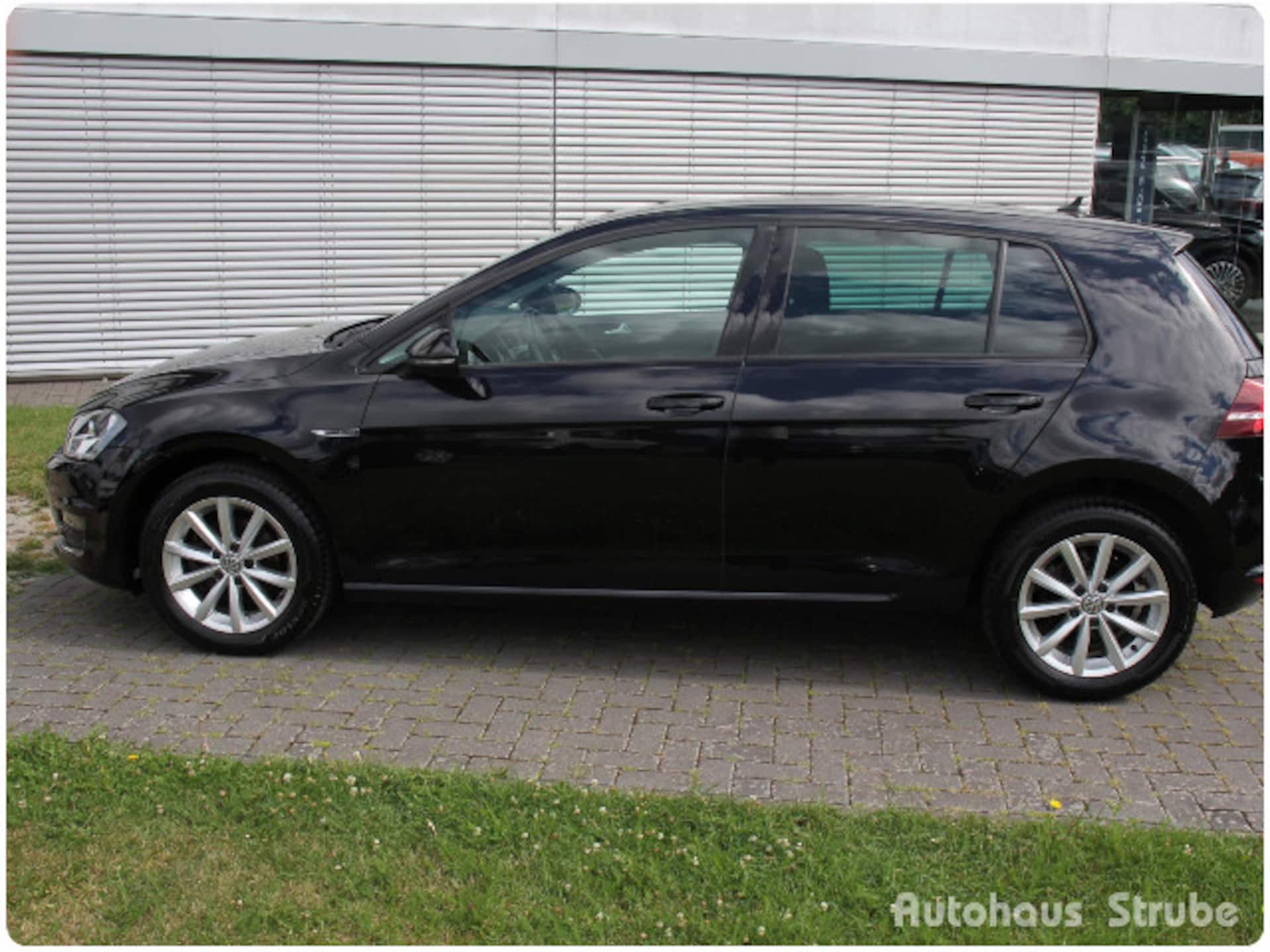 Volkswagen Golf LOUNGE