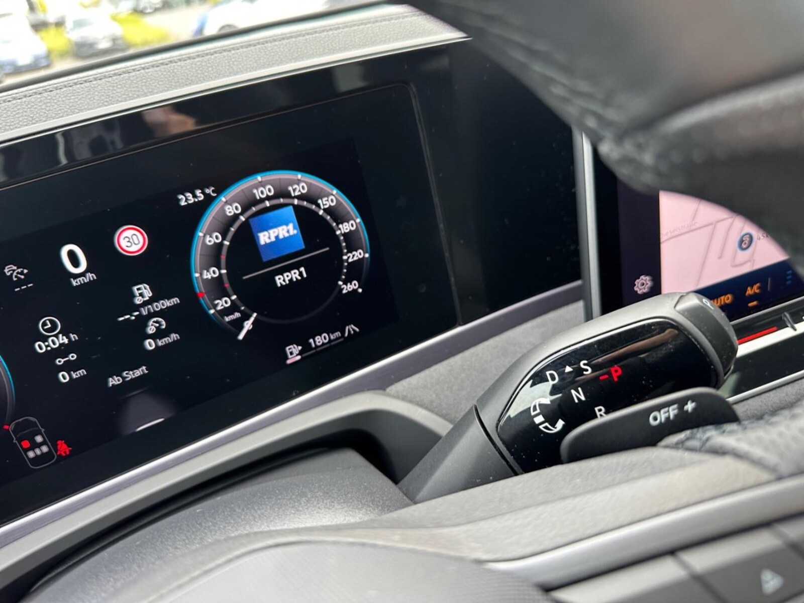 Volkswagen Passat – Bild 13