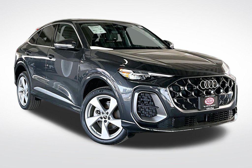 2025 Audi Q5 Sportback Premium Plus - Photo 2