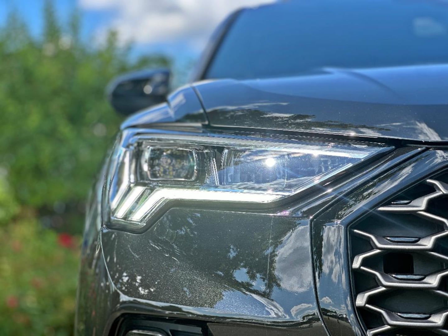 Bild über Audi Q3 Sportback S line 35 TFSI S tronic - für weitere Informationen kontaktieren Sie den Audi Partner