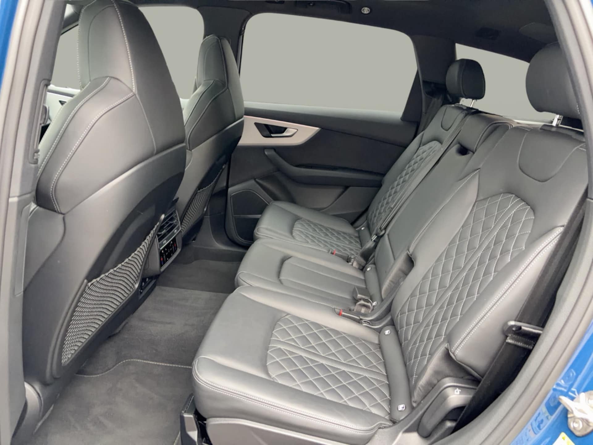 Audi SQ7 SUV