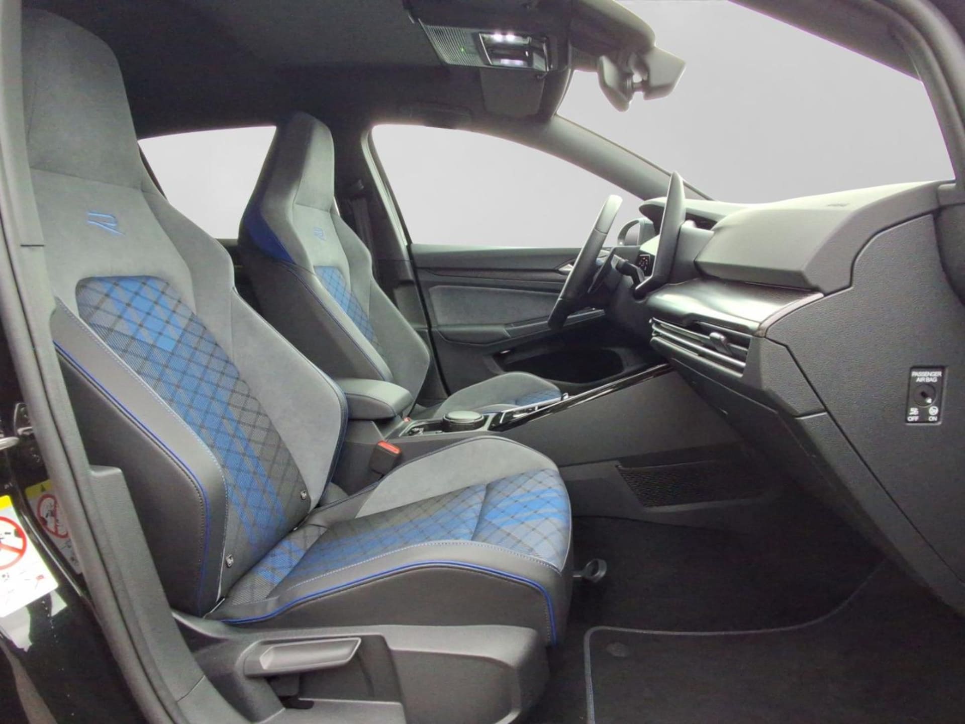 Volkswagen Golf R