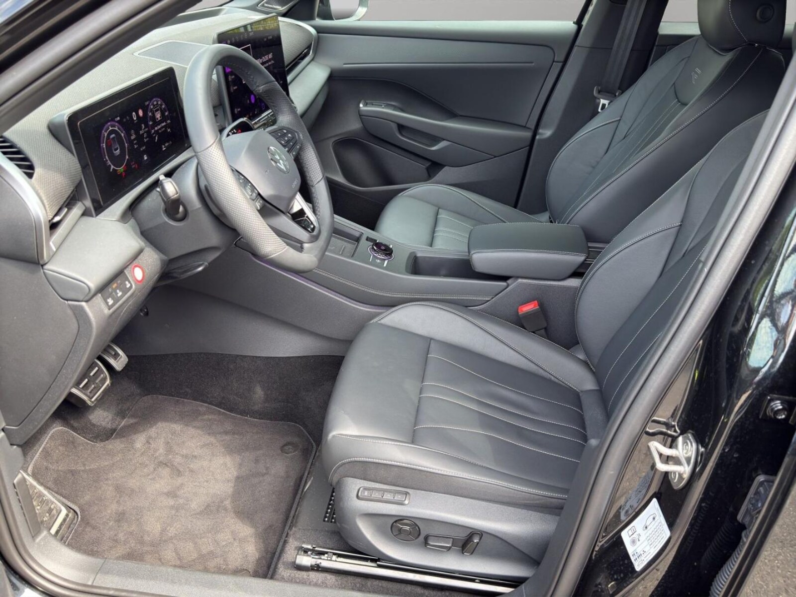 Volkswagen T-Roc – Bild 9