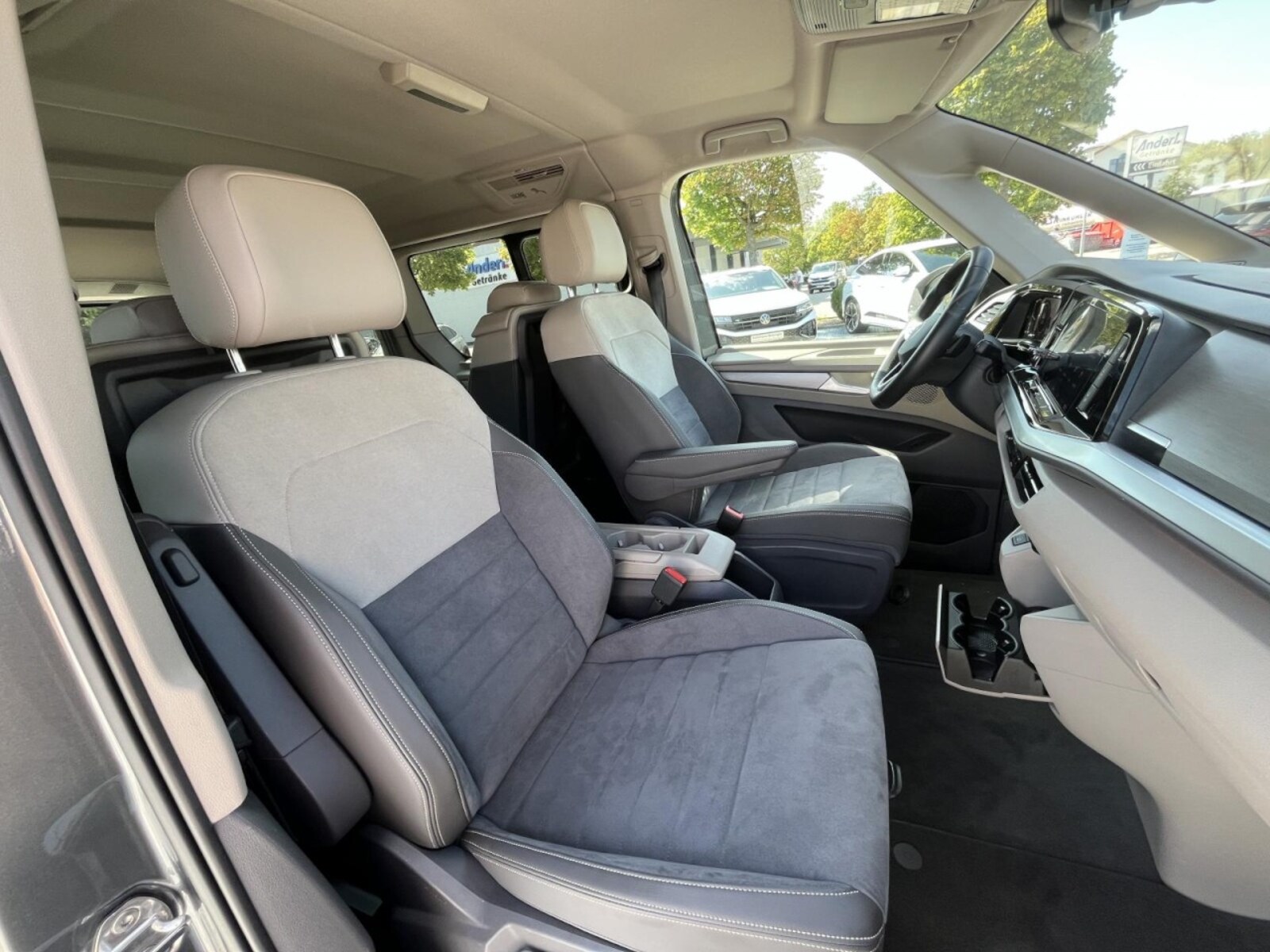 Volkswagen Multivan Langversion – Bild 19