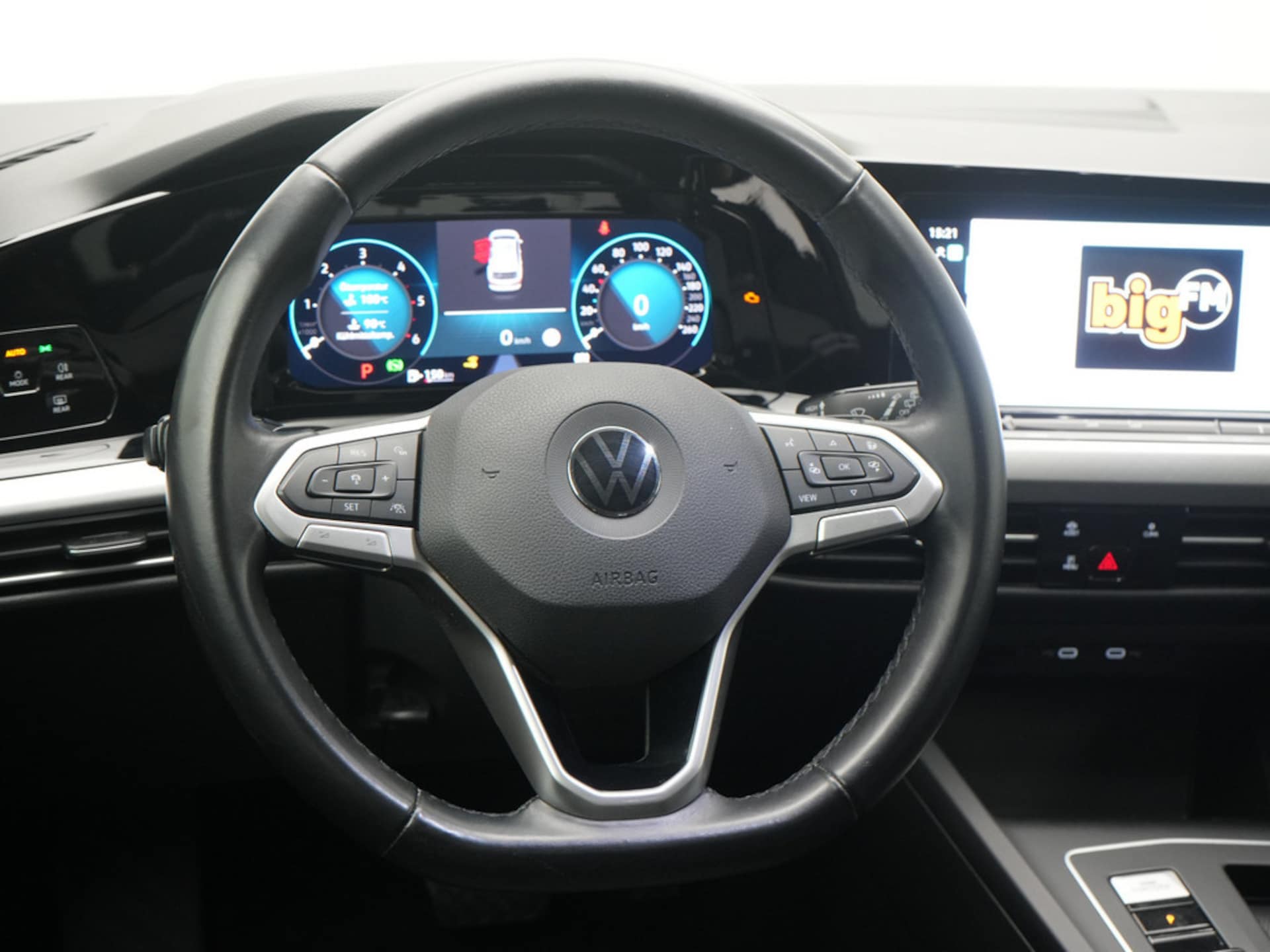 Volkswagen Golf Variant Life