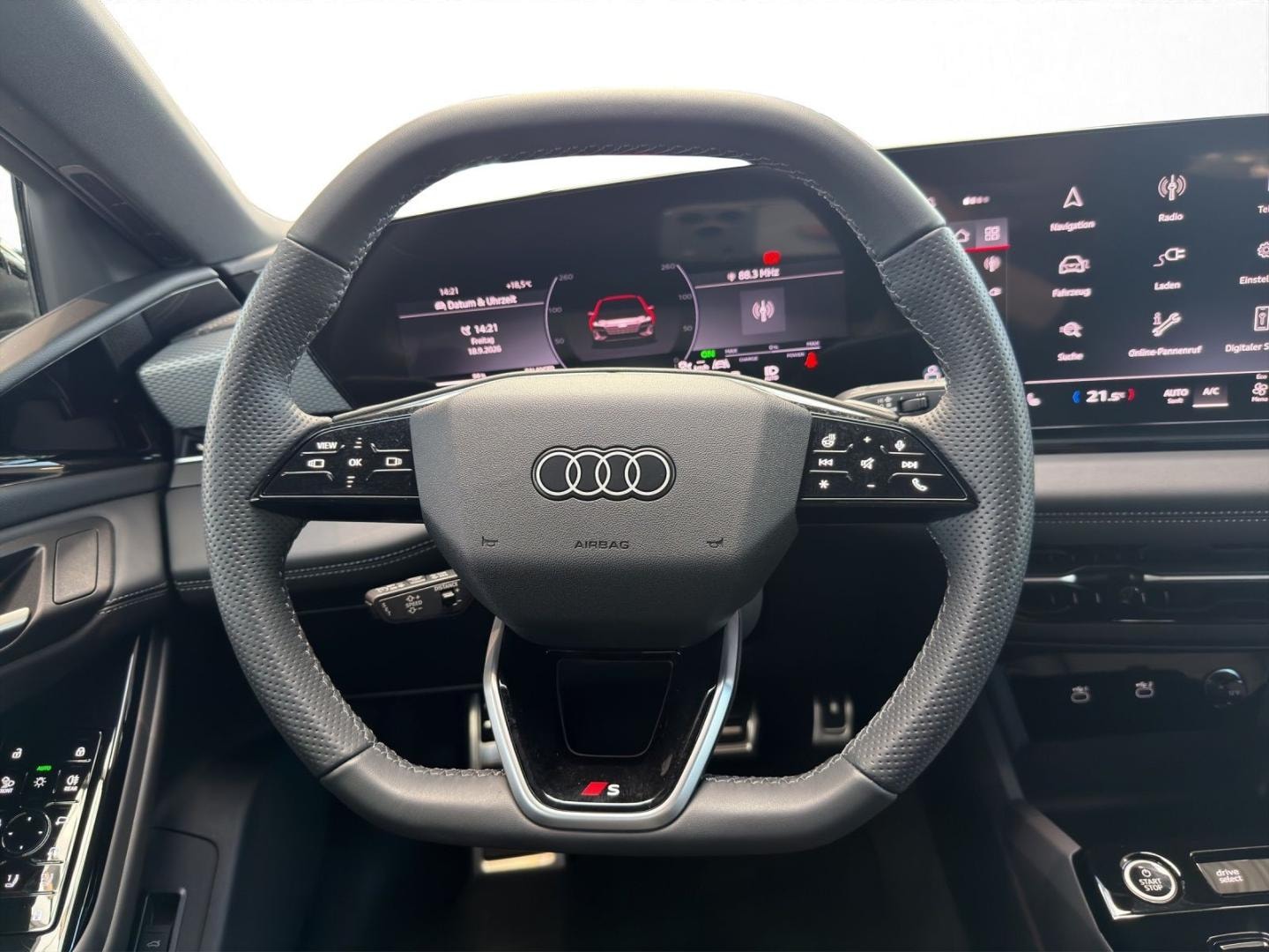 Bild über Audi A6 Avant e-tron e-tron quattro - für weitere Informationen kontaktieren Sie den Audi Partner