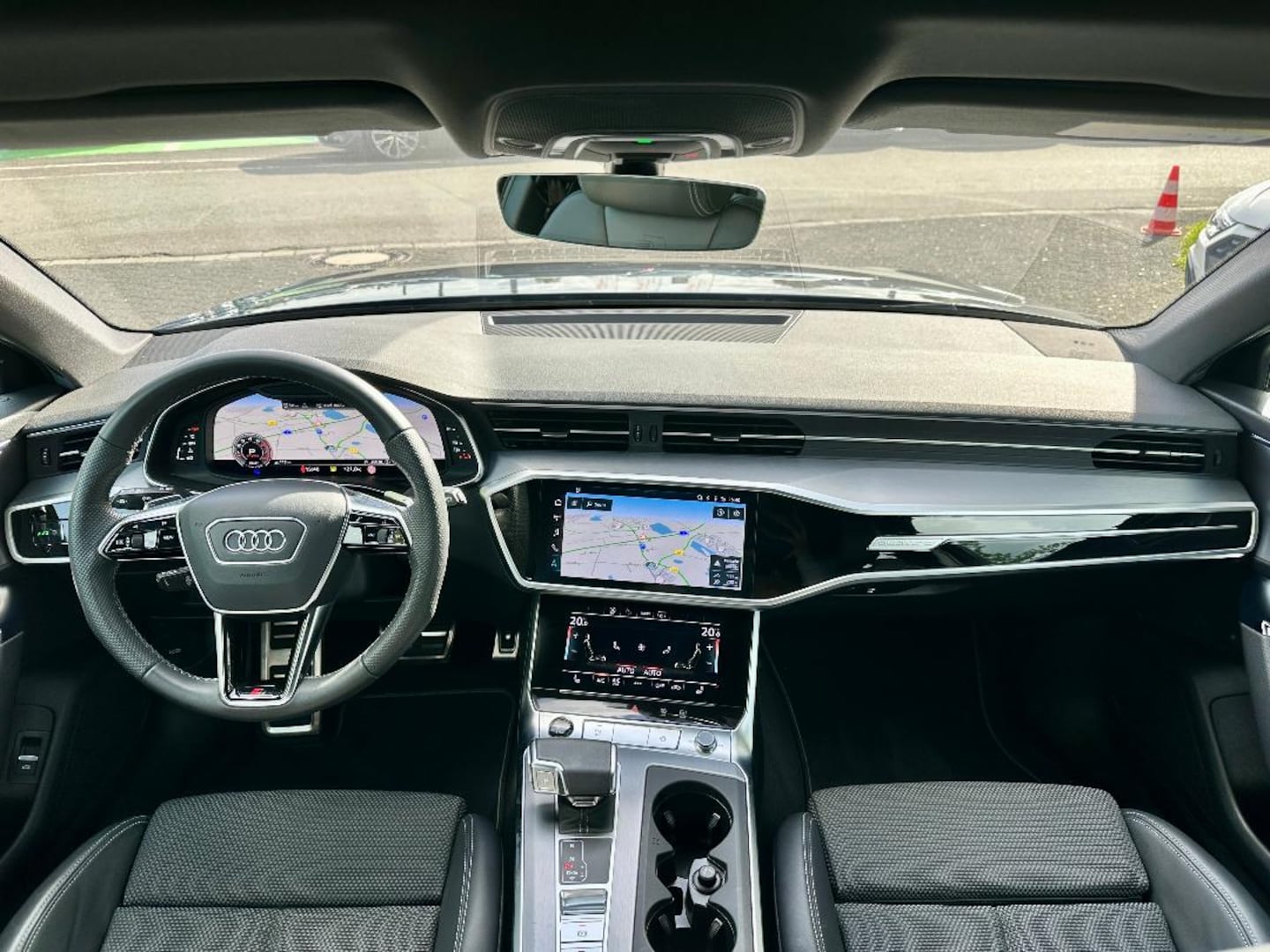 Bild über Audi A6 Avant sport 55 TFSI quattro S tronic - für weitere Informationen kontaktieren Sie den Audi Partner