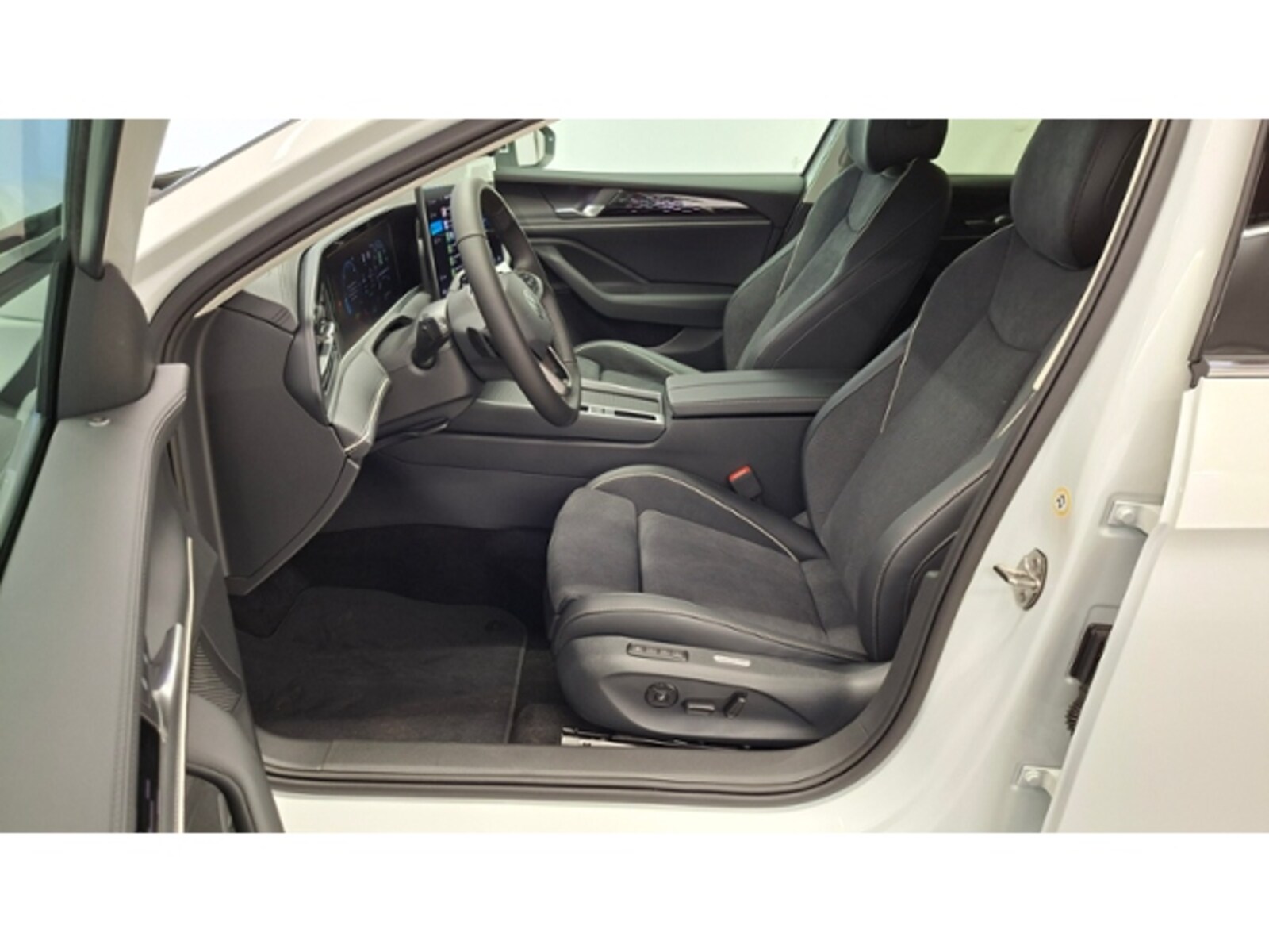 Volkswagen Passat – Bild 14