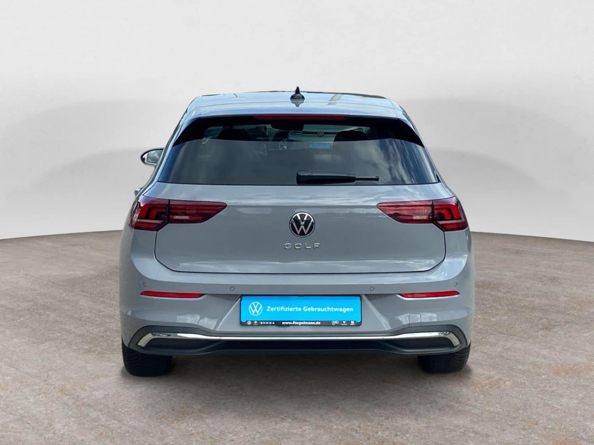 Volkswagen Golf Life