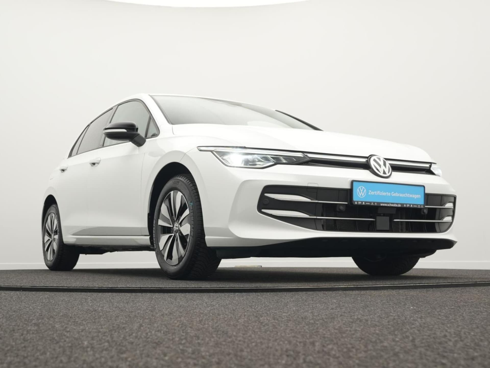 Volkswagen Golf Life