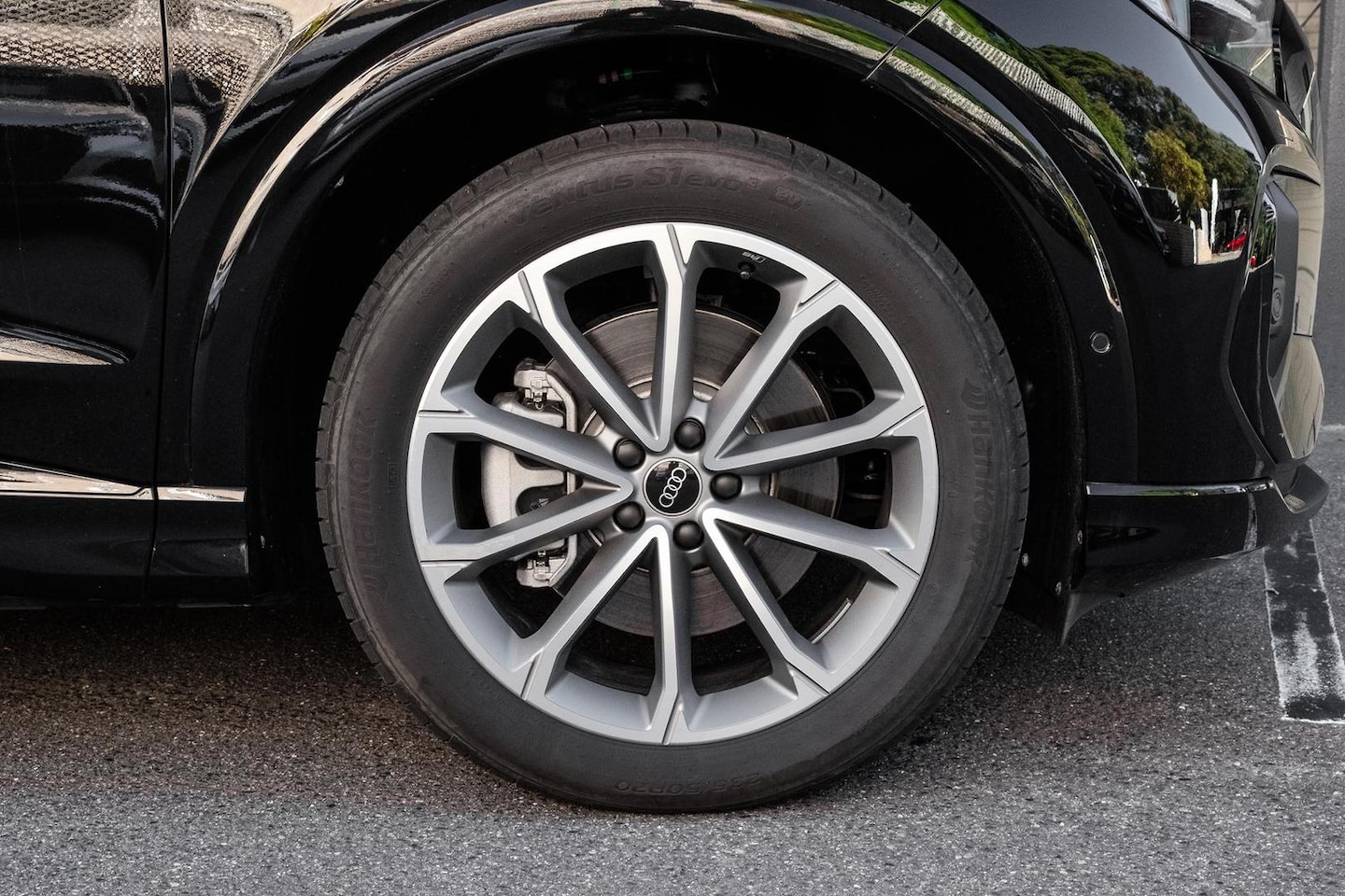 Image about Audi Q4 e-tron 55 e-tron quattro