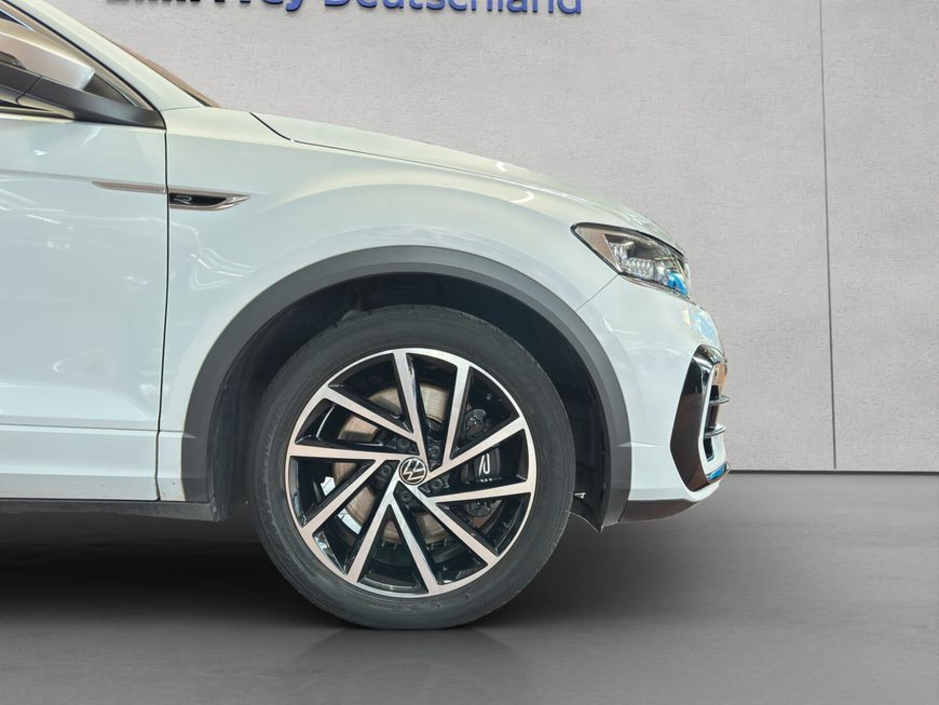 Volkswagen T-Roc R