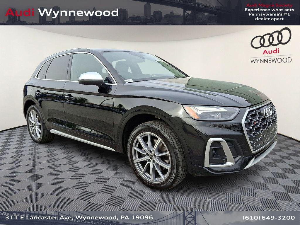 2023 Audi SQ5 Premium Plus's photo