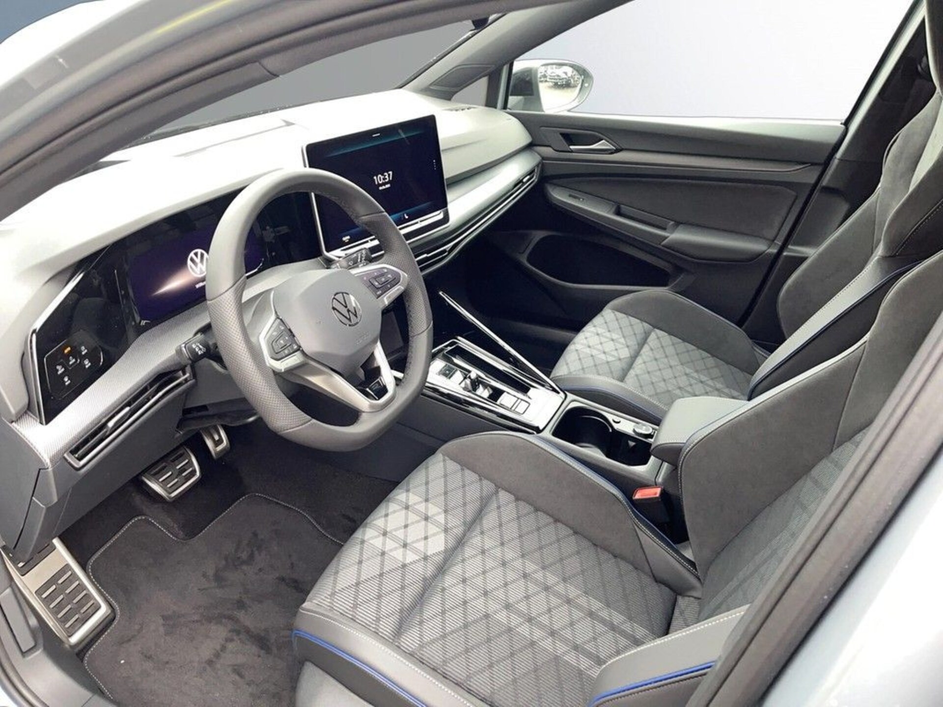 Volkswagen Golf Variant R-Line