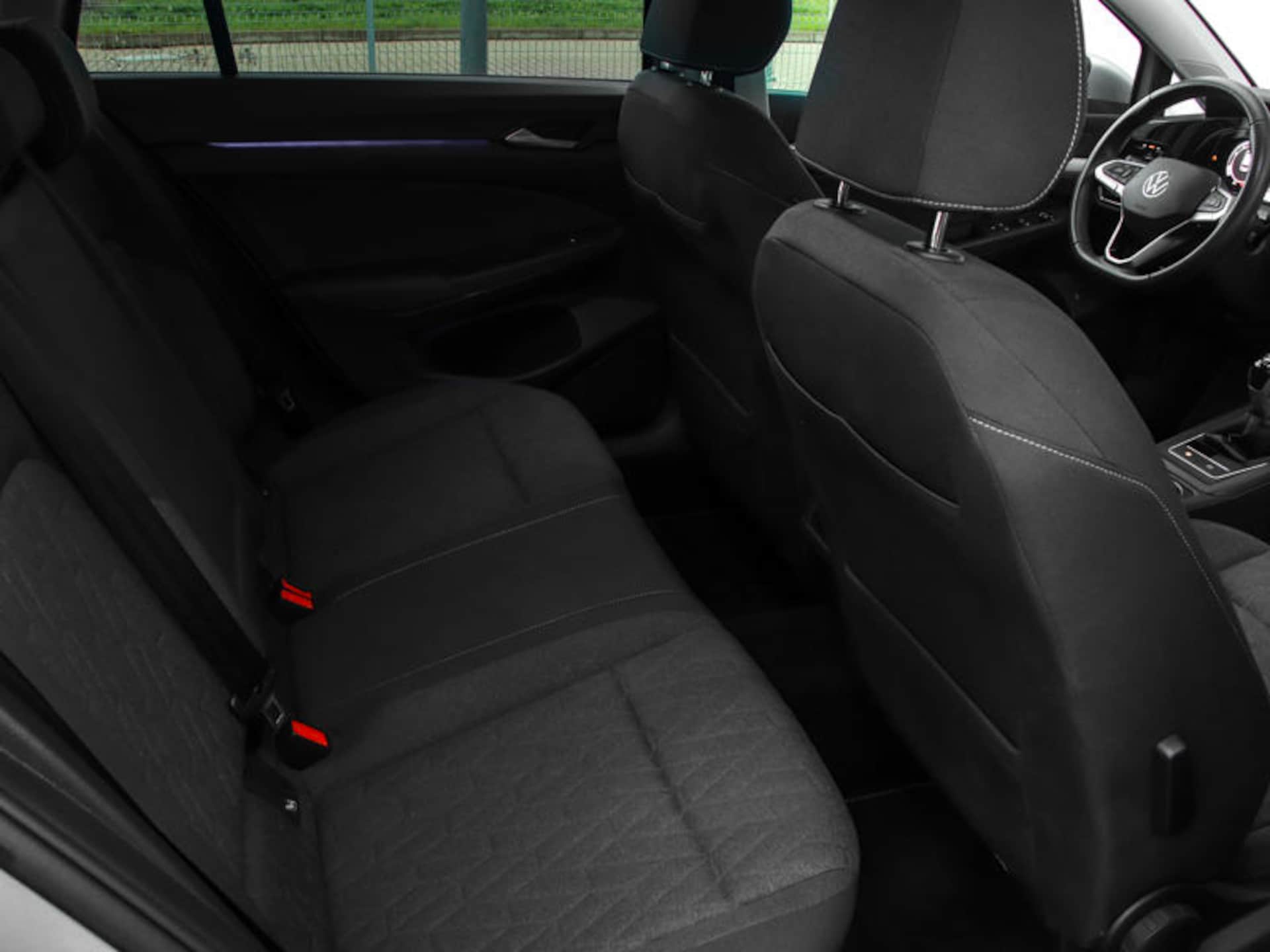 Volkswagen Golf Variant Life