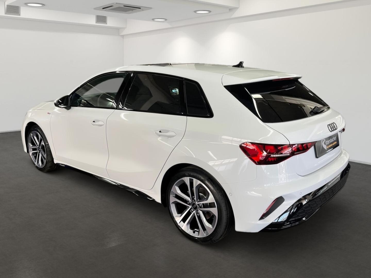 Bild über Audi A3 Sportback TDI S tronic - für weitere Informationen kontaktieren Sie den Audi Partner