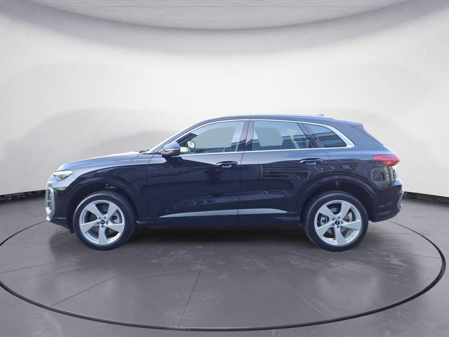 Image about Audi Q5 SUV TDI quattro 150 kW S tronic