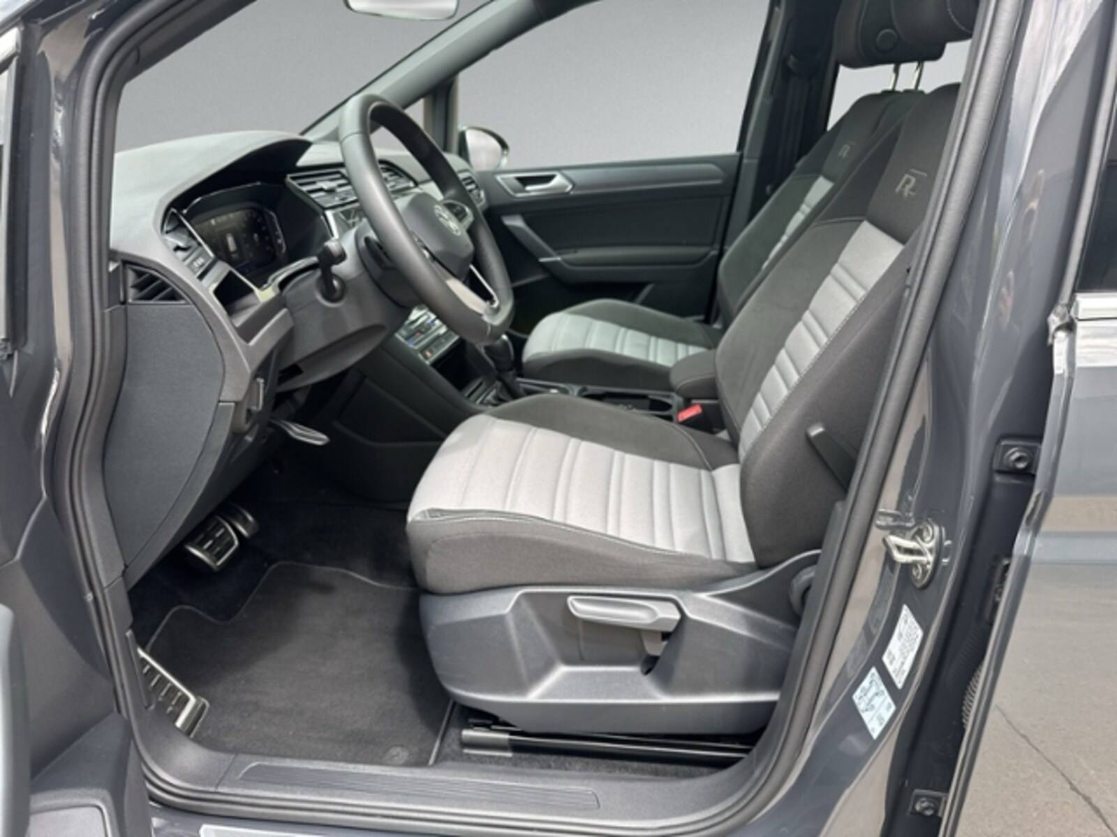 Volkswagen Touran – Bild 8