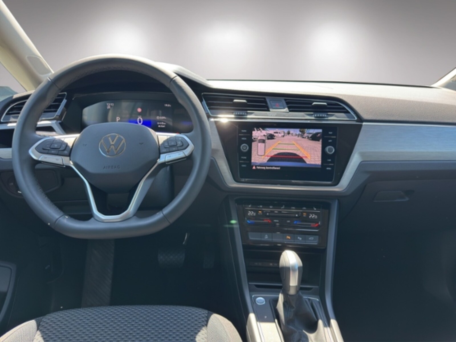 Volkswagen Touran – Bild 14
