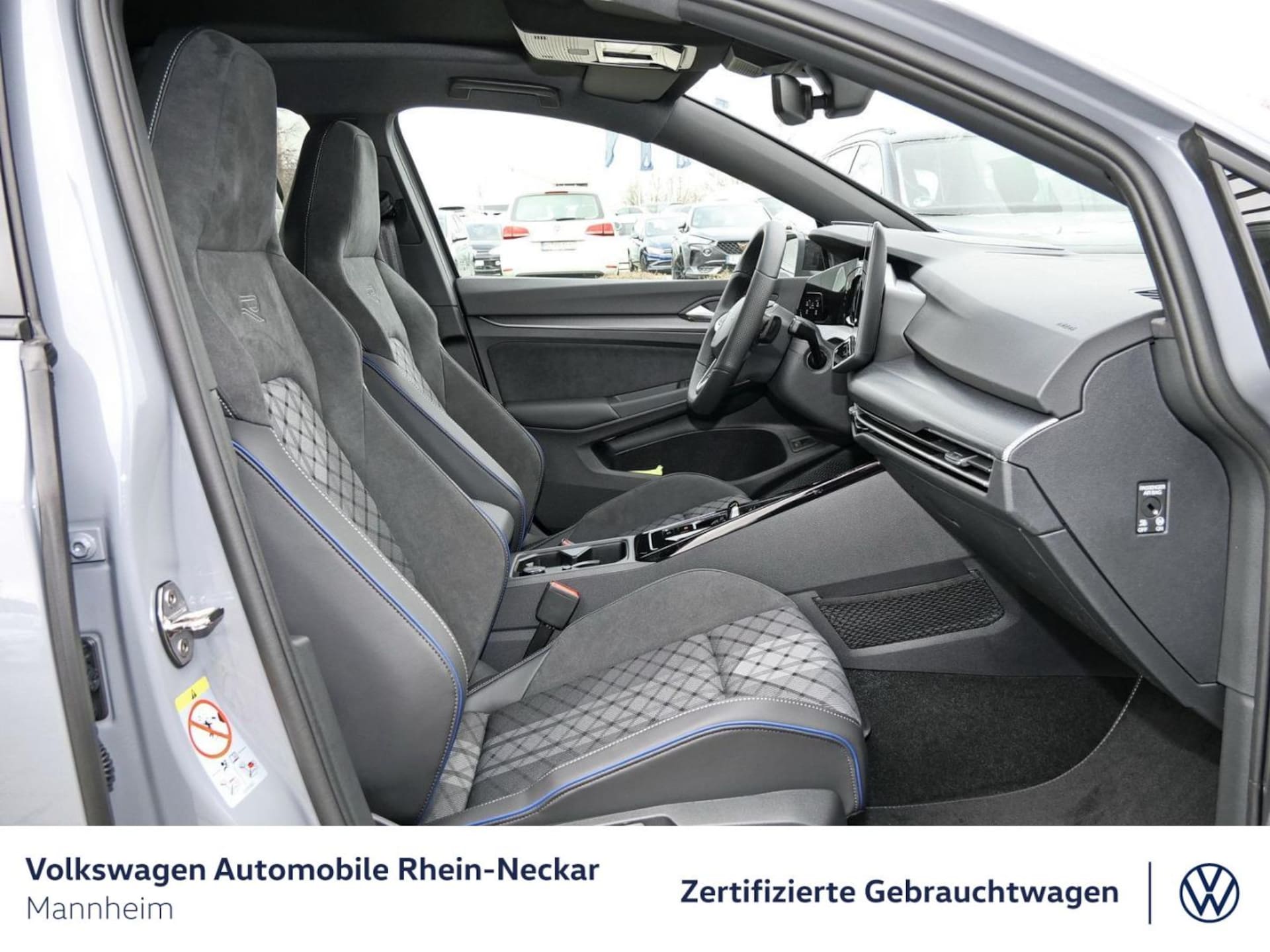 Volkswagen Golf Variant R-Line