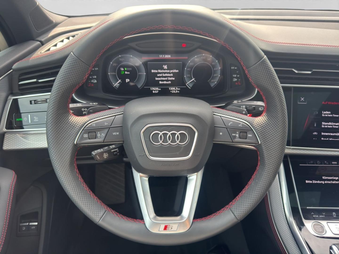 Bild über Audi Q7 SUV TFSI e S line business TFSI e quattro 360 kW tiptronic - für weitere Informationen kontaktieren Sie den Audi Partner