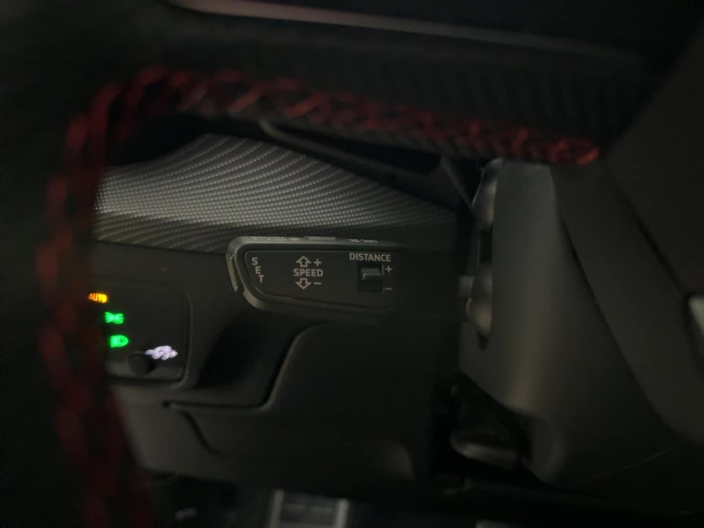 Bild über Audi Q2 S line 35 TDI S tronic - für weitere Informationen kontaktieren Sie den Audi Partner