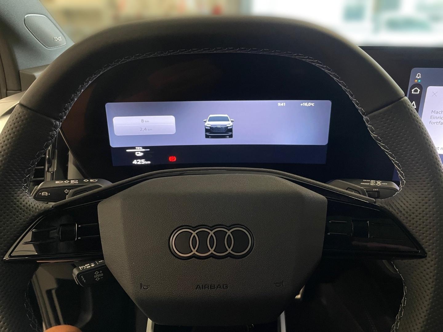 Bild über Audi Q4 SUV e-tron e-tron quattro performance 250 kW - für weitere Informationen kontaktieren Sie den Audi Partner
