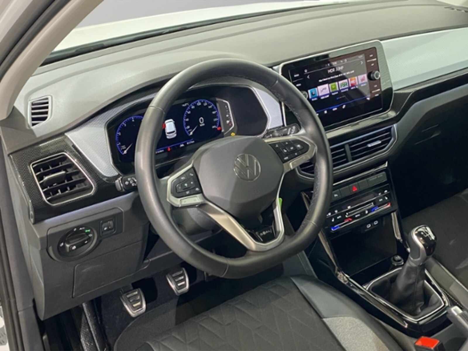 Volkswagen T-Cross – Bild 4