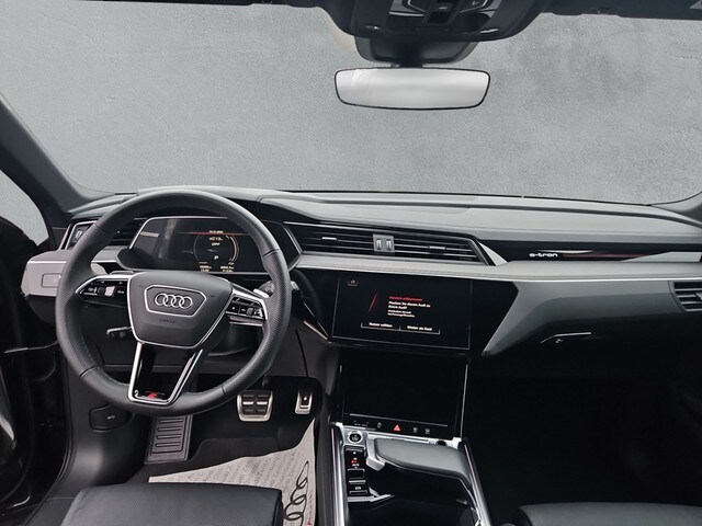 Image about Audi Q8 e-tron S line 50 e-tron quattro