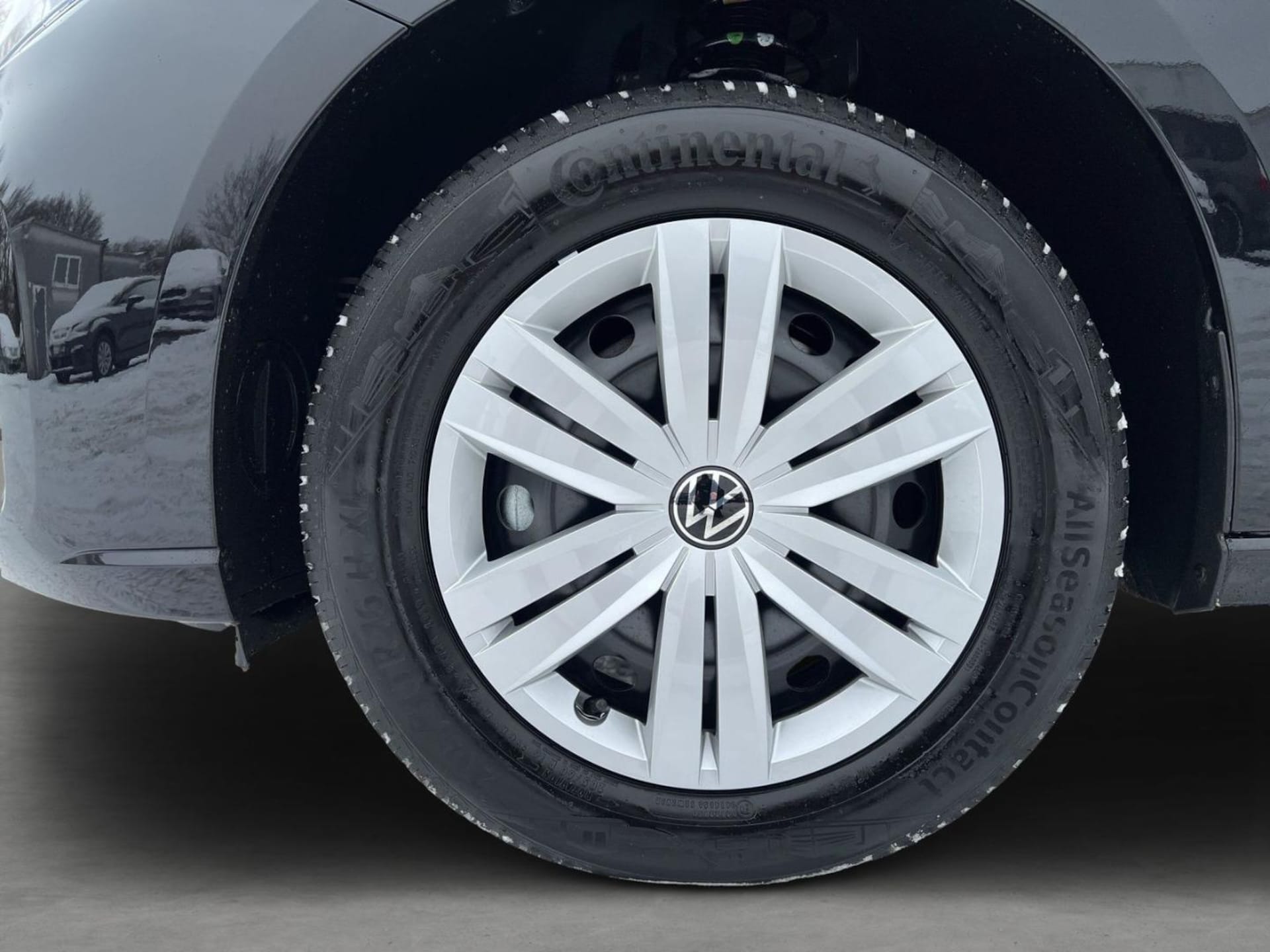 Volkswagen Caddy Basis-Modell