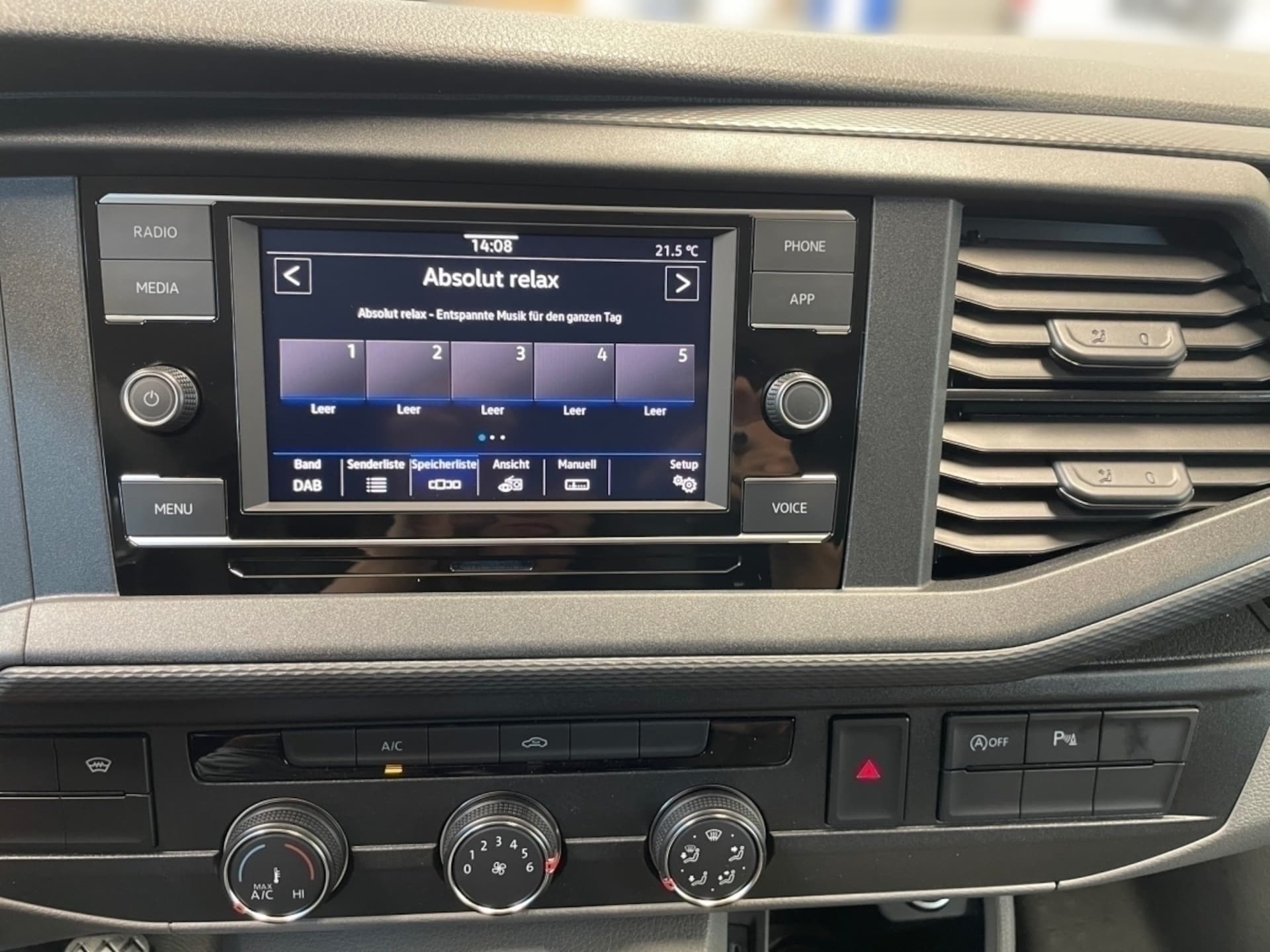 Volkswagen T6.1 Transporter Kasten langer Radstand