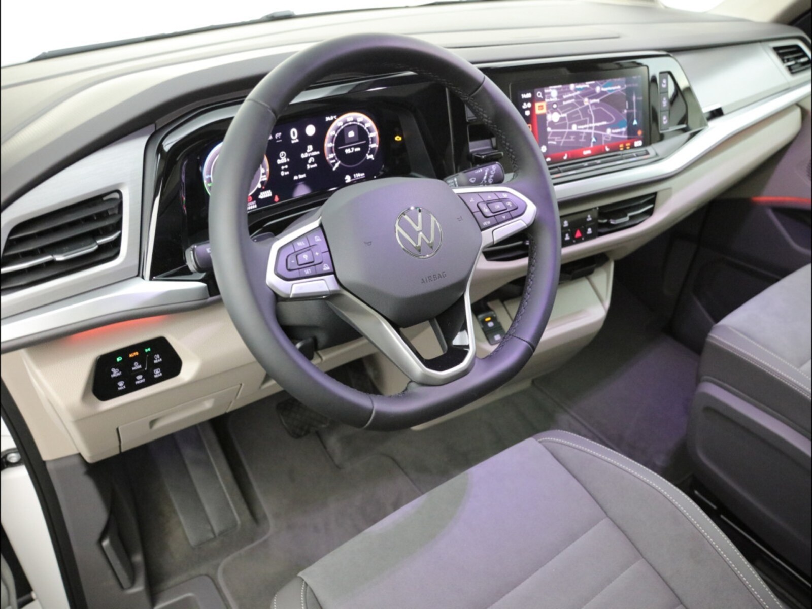 Volkswagen Multivan Langversion – Bild 10