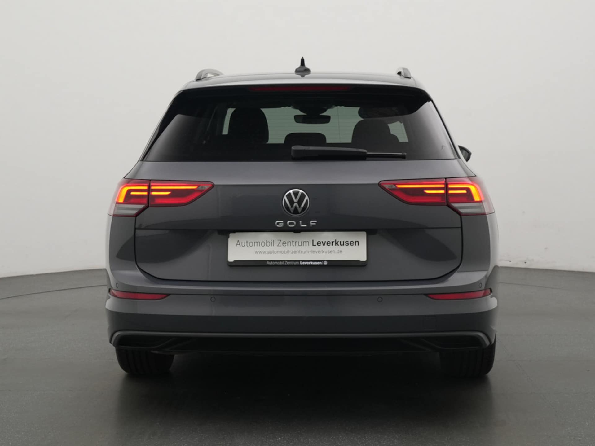 Volkswagen Golf Variant Life