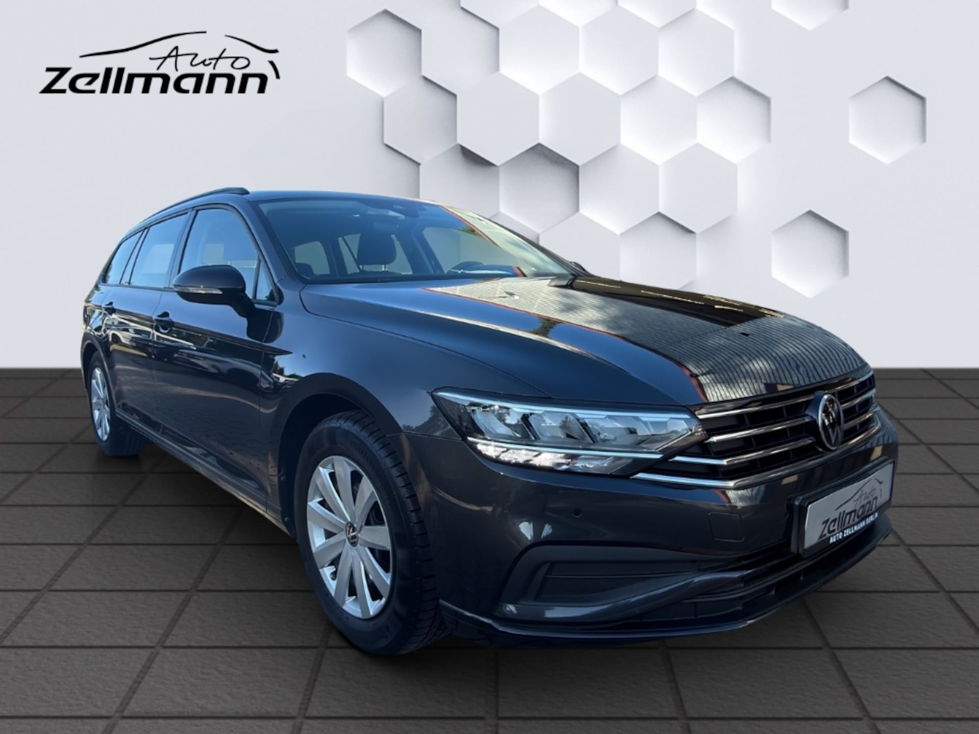 Volkswagen Passat Variant Basis-Modell