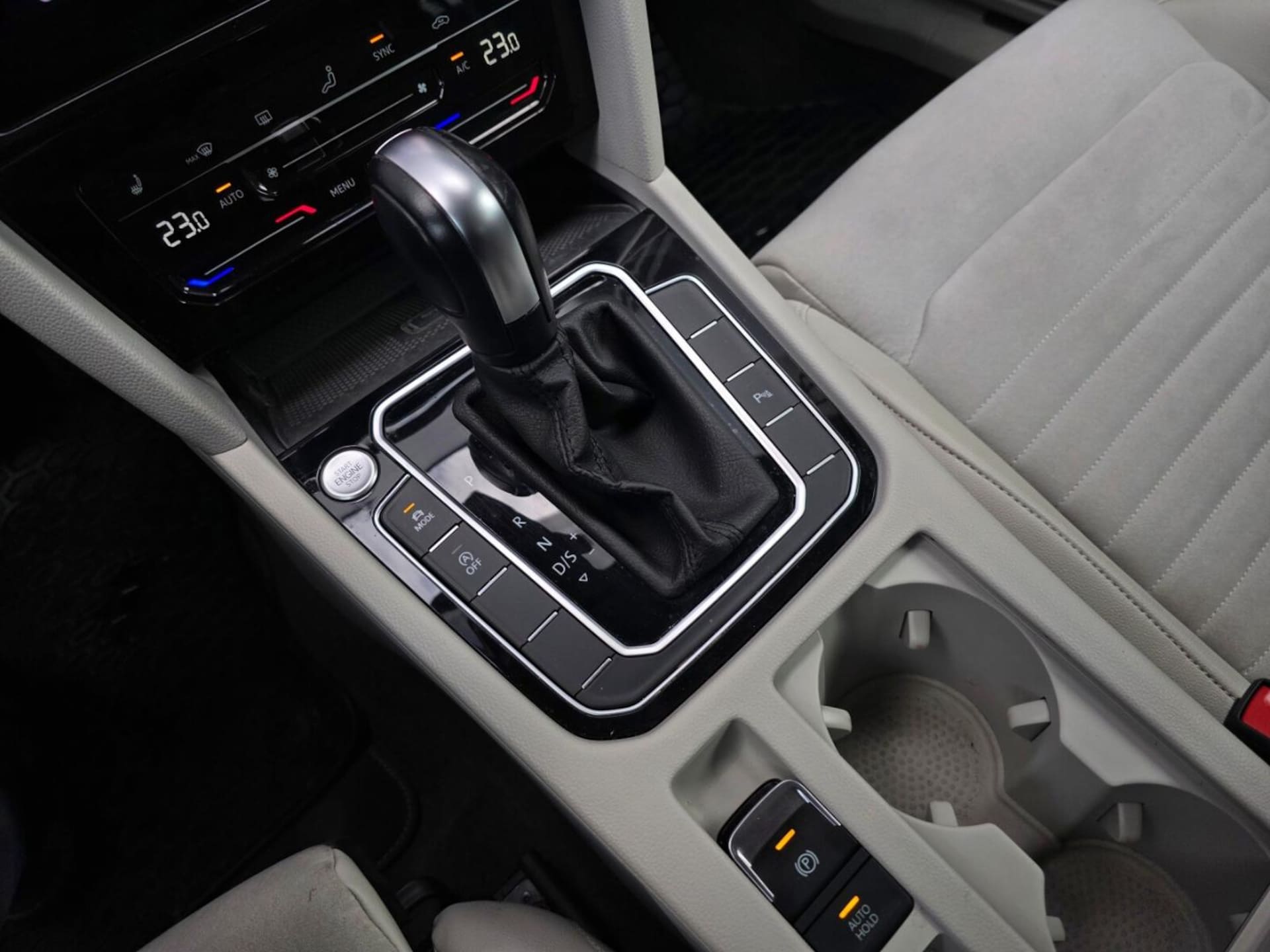 Volkswagen Passat Variant Elegance
