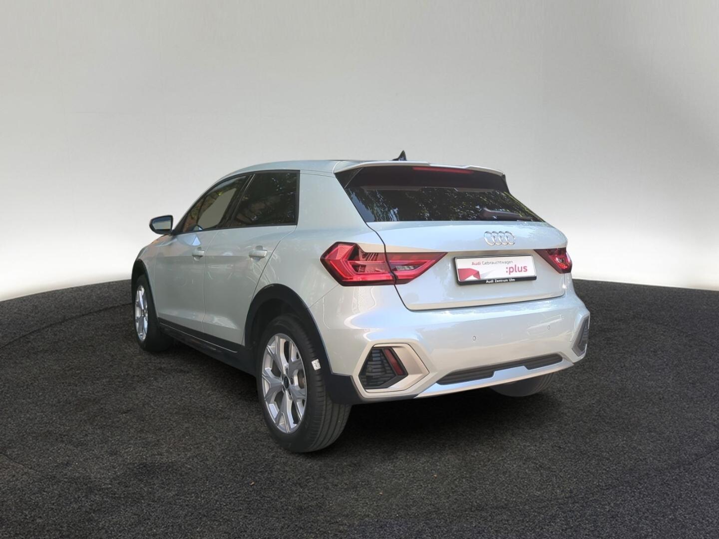 Bild über Audi A1 allstreet 35 TFSI S tronic - für weitere Informationen kontaktieren Sie den Audi Partner