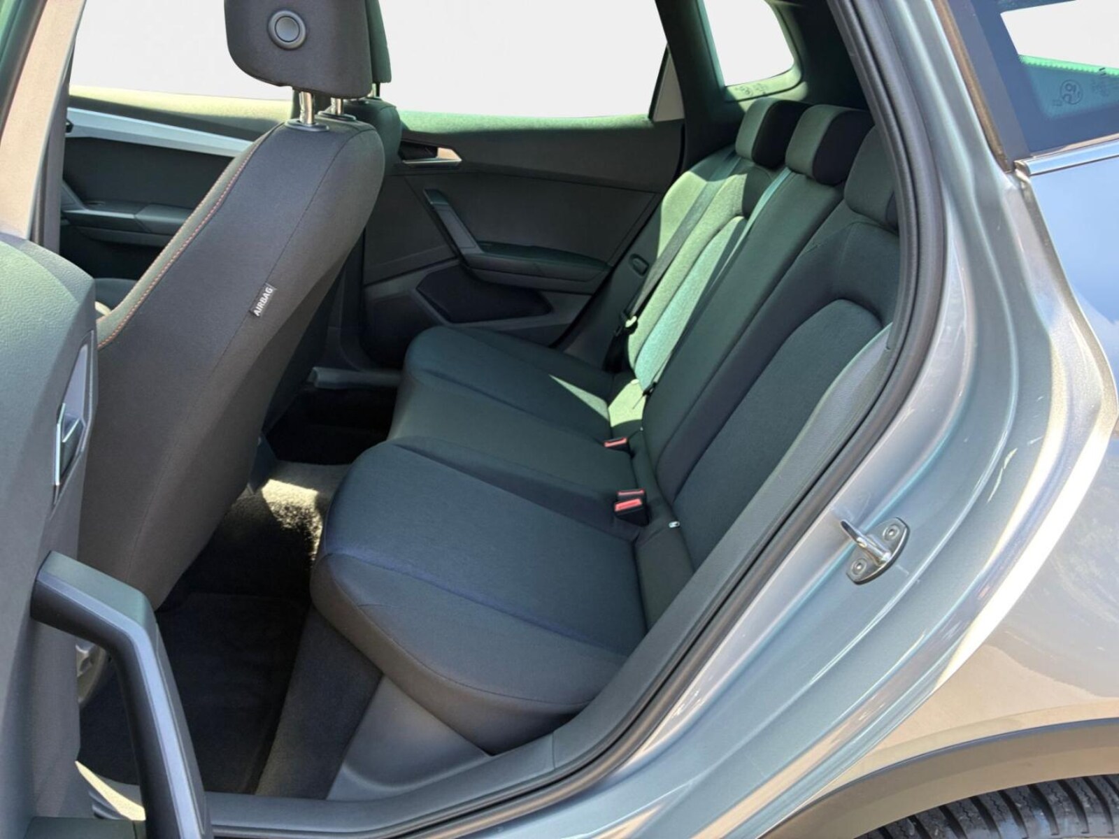 SEAT Arona – Bild 13