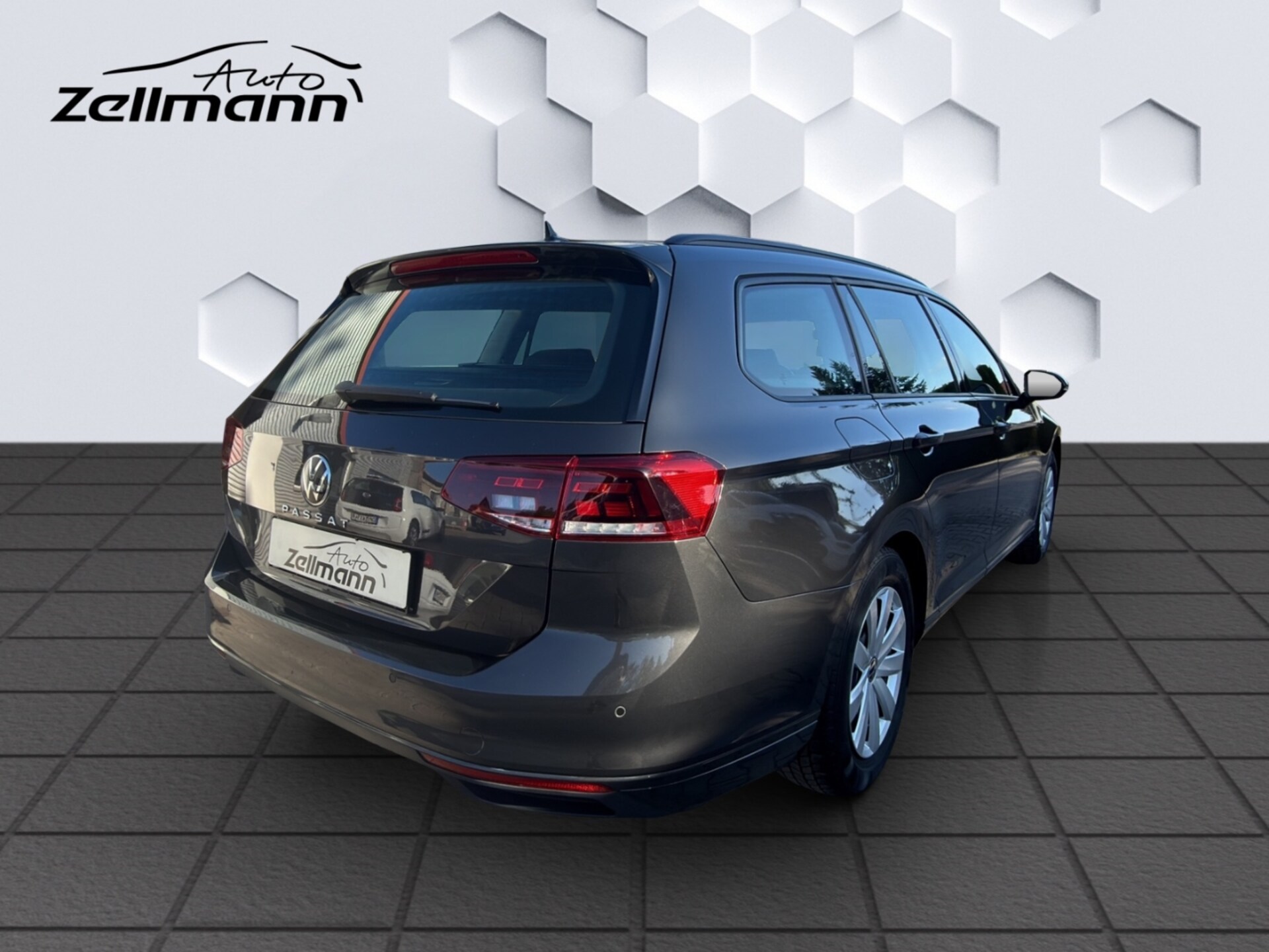 Volkswagen Passat Variant Basis-Modell