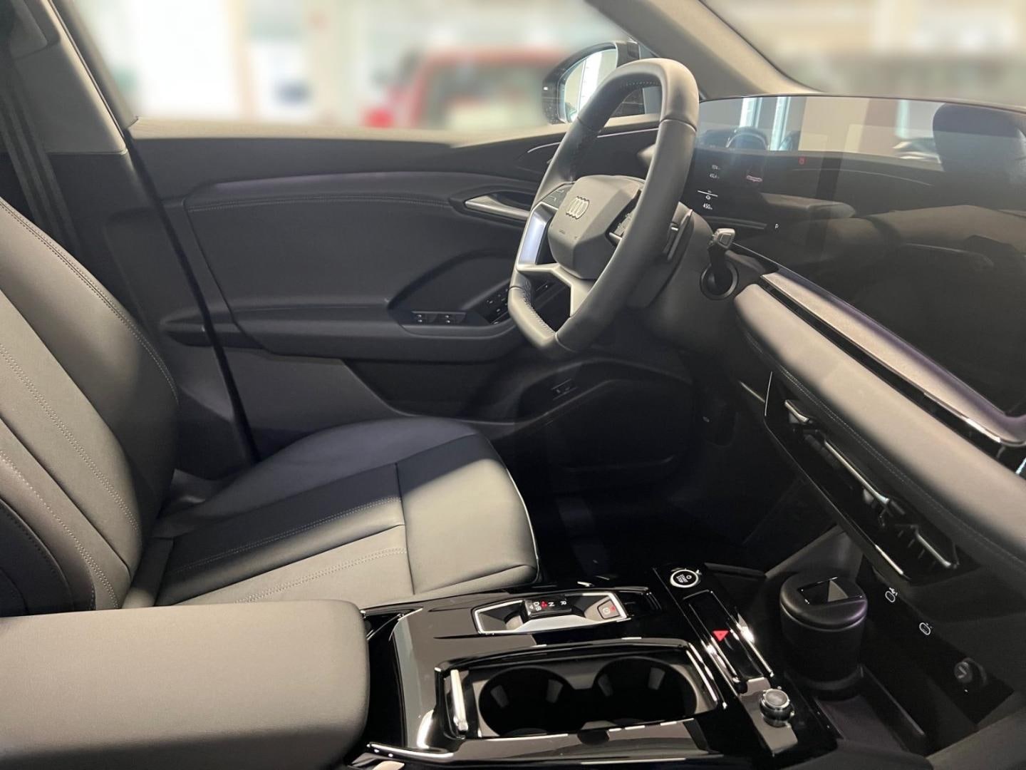 Bild über Audi Q6 SUV e-tron e-tron quattro - für weitere Informationen kontaktieren Sie den Audi Partner