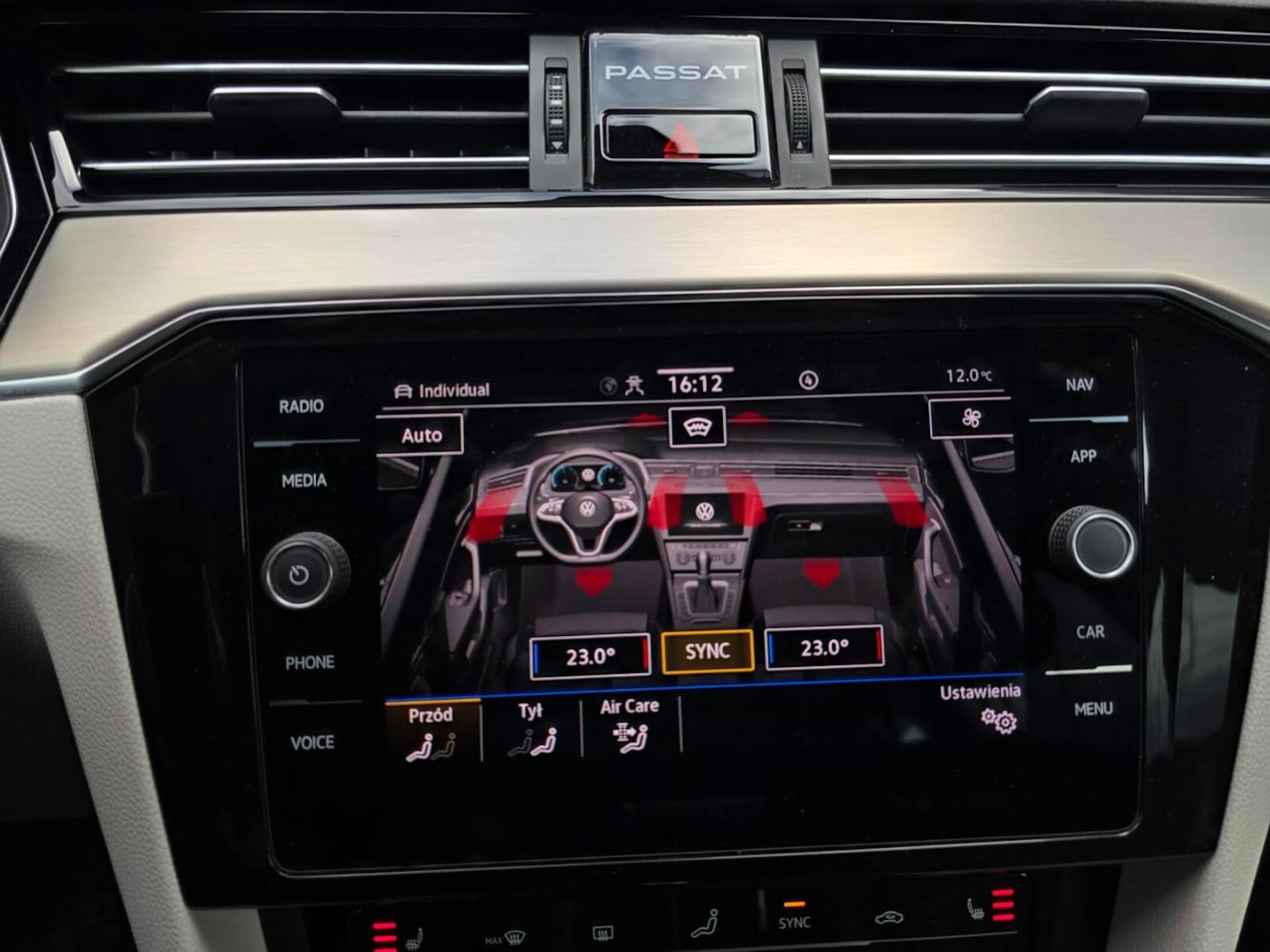 Volkswagen Passat Variant Elegance